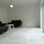 Avi City Apartments Kinghouse