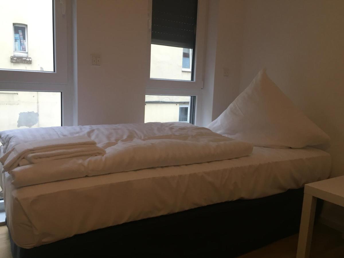Avi Kinghouse Villa Düsseldorf